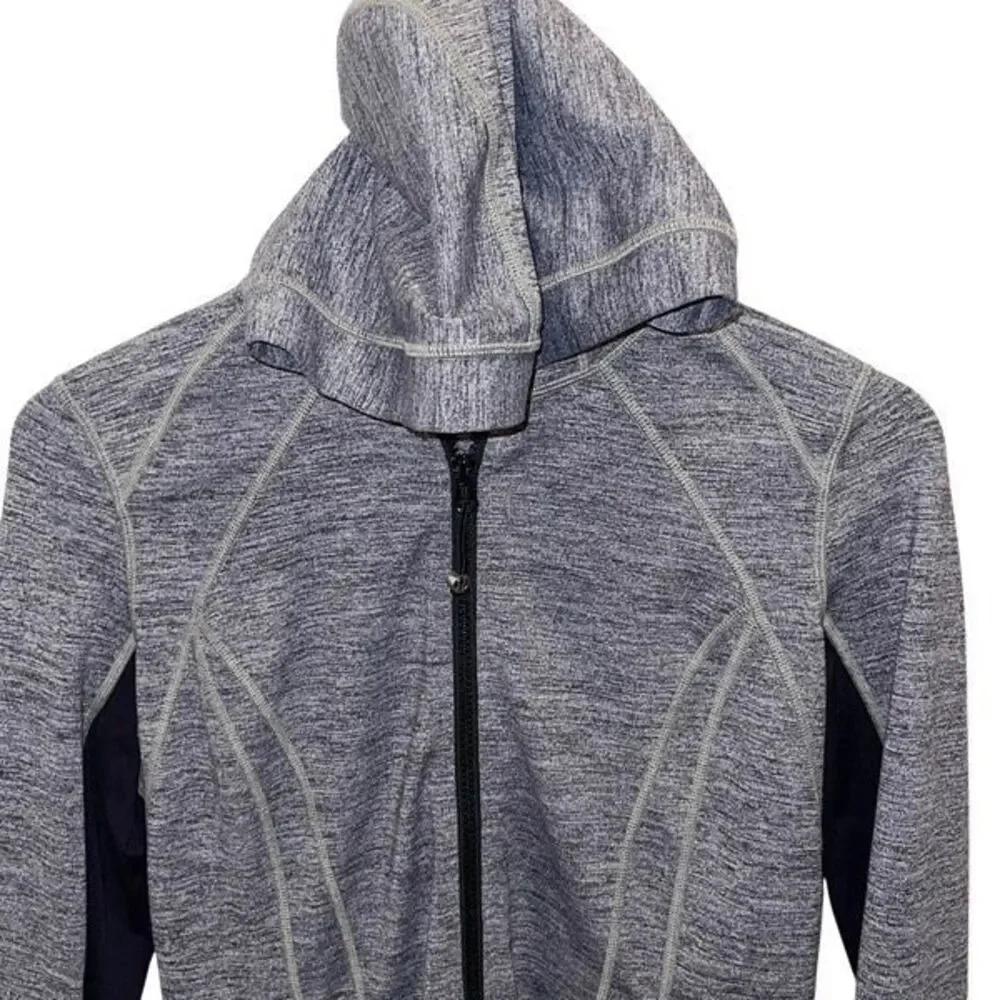 Lululemon Athletica Womens Daily Practice Zip Up Hooded Jacket Gray Black Size 8